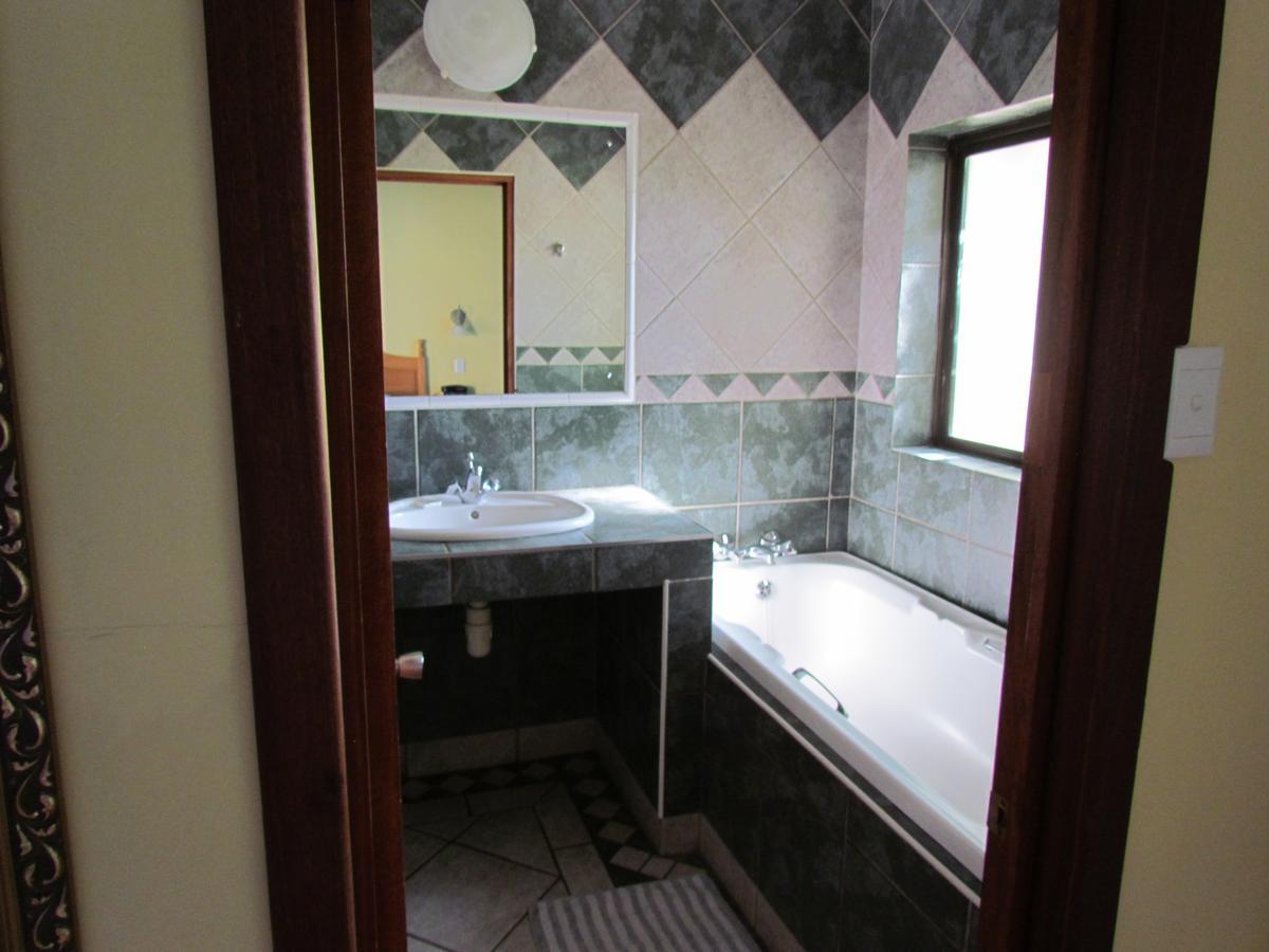 Mountjoy Guest Lodge Маргит Номер фото